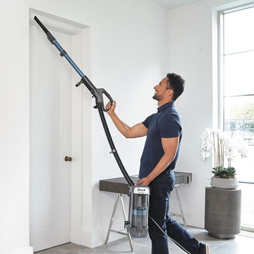 Shark Stratos Upright Staubsauger